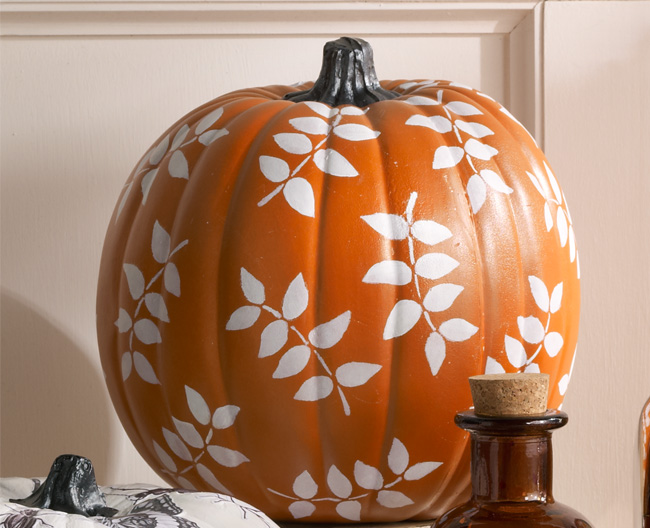 10 Ways to Decorate a Pumpkin